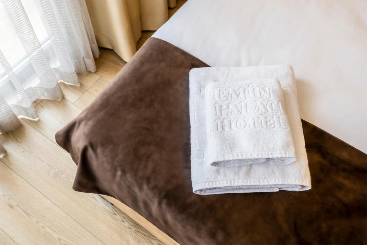 Emin Palace 3*